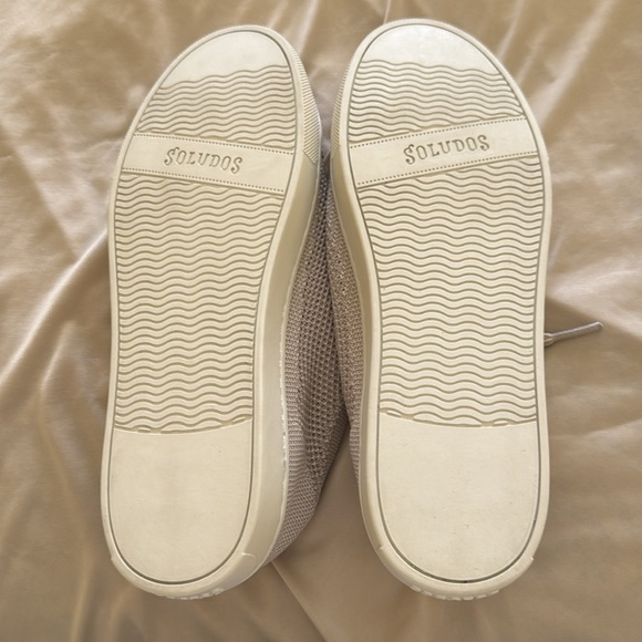 Soludos ashore mesh sneakers , tan mauve color in size 6.5 - Picture 6 of 6